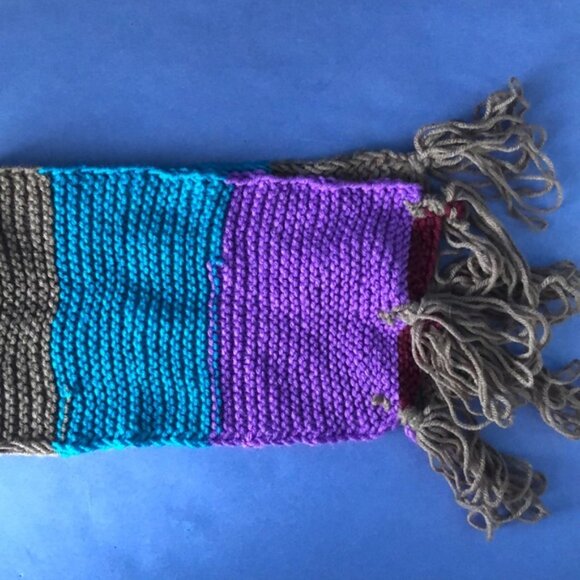 NWOT Vintage Hand-Knitted Made-in-Canada Colourful Grey Warm Scarf - Picture 3 of 3